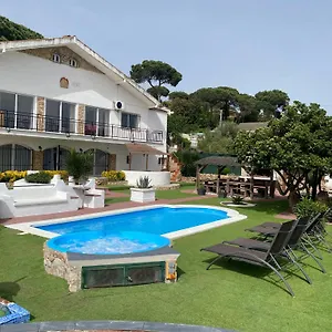 https://villa-con-piscina-privada-costa-brava.catalonia-hotels.com